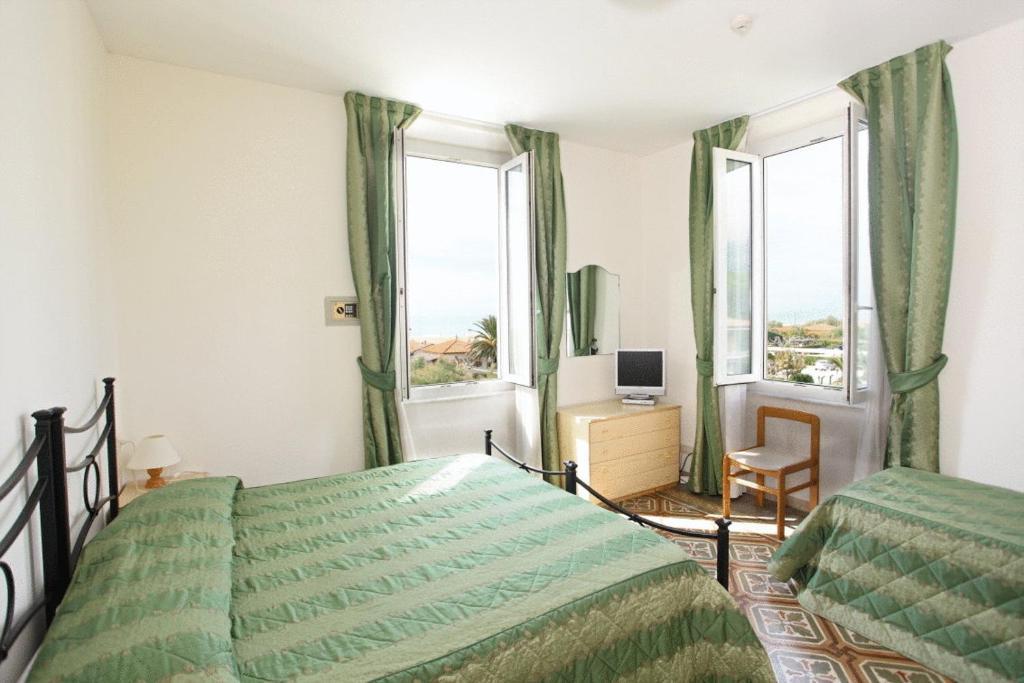 Arianna Hotel Marina di Pietrasanta Ngoại thất bức ảnh