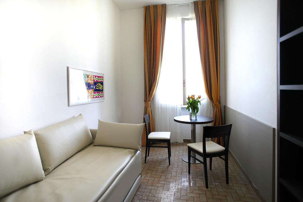 Arianna Hotel Marina di Pietrasanta Phòng bức ảnh