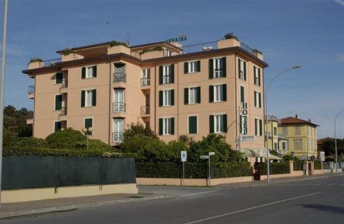 Arianna Hotel Marina di Pietrasanta Ngoại thất bức ảnh